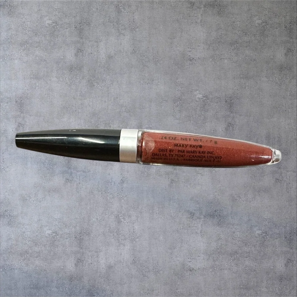 Mary Kay MK Signature Velvet Kiss Lip Color Berry Spice 0.24oz New Shimmer‎